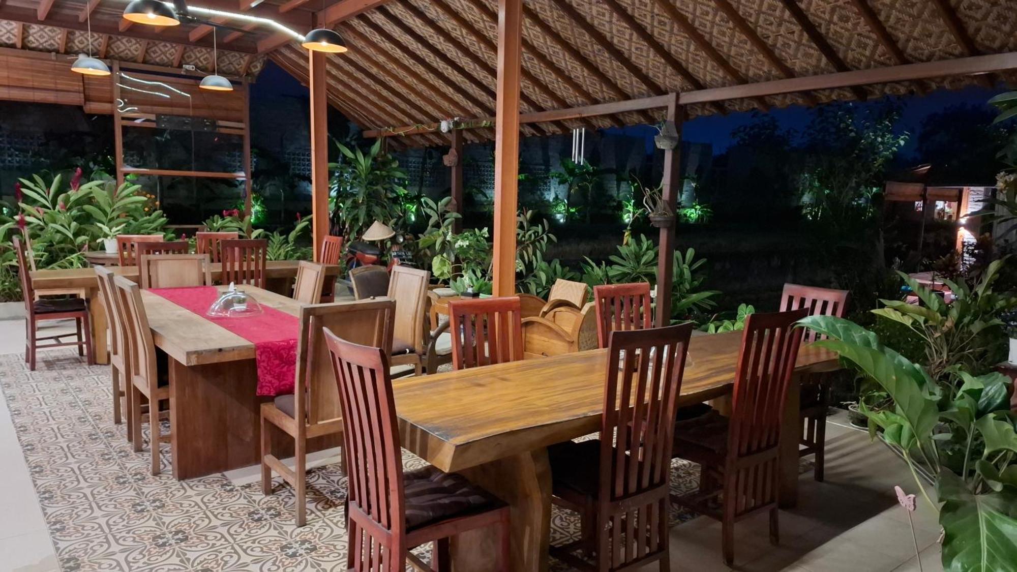 Alamanda Family Villas, Pool & Local Tours